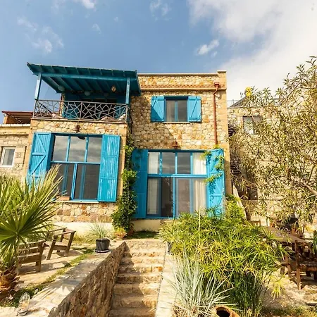 Assos Sazli Stone House *