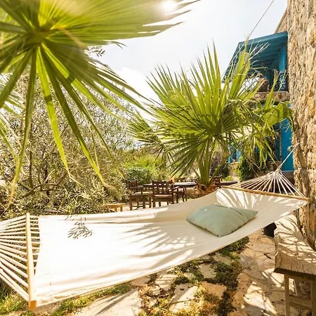 Апартаменты Assos Sazli Stone House *